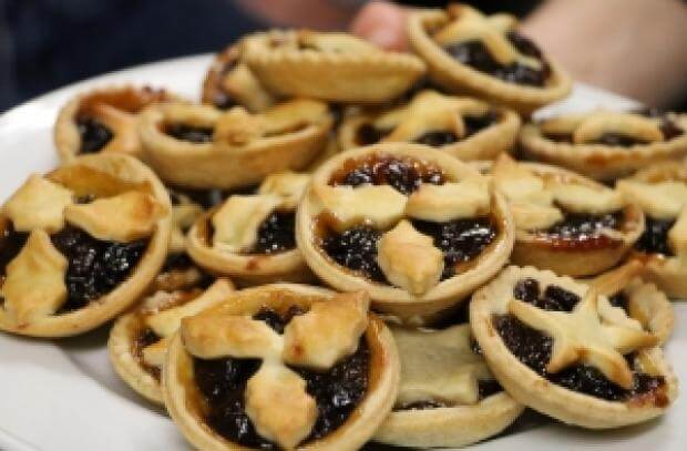 plate full of mince pies